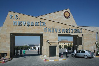 Nevşehir Üniversitesi yazan tabelalar söküldü
