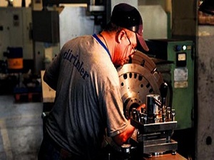 Kalifiye eleman ihtiyacına yabancı işçi çözümü