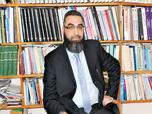 Yunanlı akademisyen 3 Osmanlı belgeseline imza attı