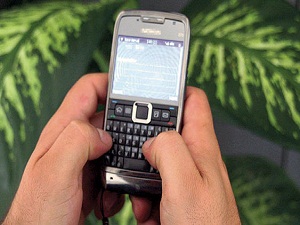 Aynı konuda art arda SMS atan yandı