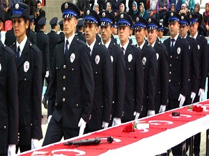 Yeni yılda 11 bin yeni polis alınacak