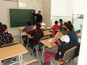 Okuma salonunda, 34 ihtyaç sahibi öğrenci ders başı yaptı