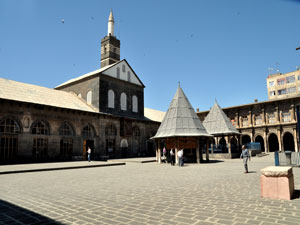 Diyarbakır'ın asil kimliği Müslümanlıktır