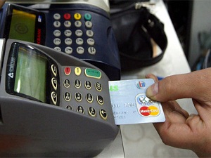 Taksitli harcamalar 5 ayda 12,7 milyar TL azaldı