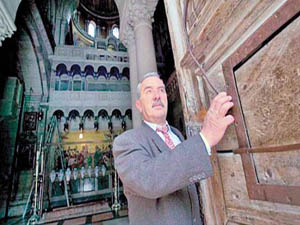 Kutsal Kilise’nin anahtarı Müslümanlara emanet