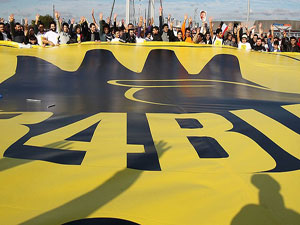 Darbecilere küresel tavrın sembolü: Rabia