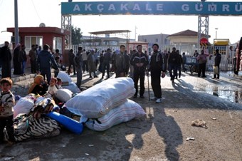 Akçakale Gümrük Kapısı açıldı