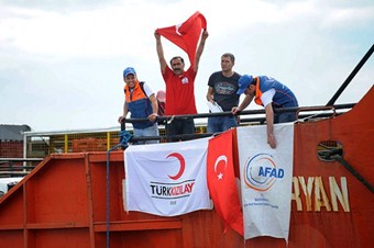 Türk Kızılayının yardımları Filipinler'de