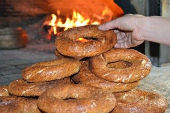 Simitin gerçek fiyatı 1 liradır