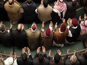 230 imam ve hatibe uzaklaştırma talebi