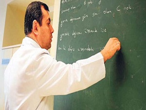 Oğretmene engel kalkıyor