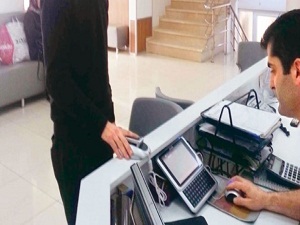 Biyometrik kimlik dönemi sorunsuz başladı
