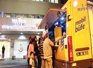 Mobil Büfeler hastane acil servislerinde