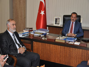 Müftü istedi, Rektör cami için rektörlük binasını verdi