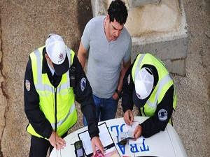 Trafikte yeni dönem! Herkes polis olabilecek