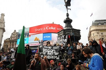 Londra Üniversitesi öğrenci protestolarını yasakladı