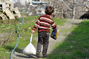 Suriye'ye havadan yardım malzemesi