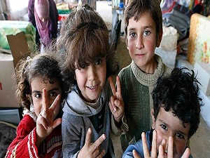 İngiltere'den Suriyeli sığınmacılara yardım