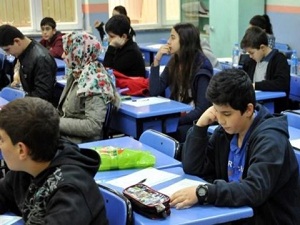 46 bin öğrenci için mazeret sınavı