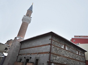 Kemhan Camii, restorasyonun ardından yeniden ibadete açıldı