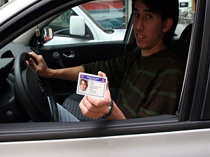 Sürücü kurslarında kaza tespit tutanağı doldurma da öğretilecek