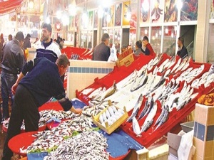 Balık tezgahı el yakıyor