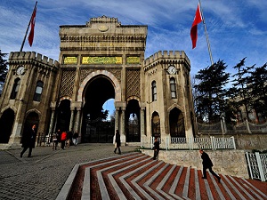 İ.Ü. bilime döndü dereceye giriyor