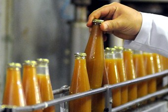 İşte meyve sularının en büyük zararı