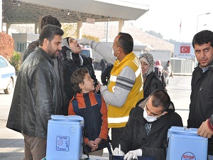 Cilvegözü’nde 50 bin Suriyeliye çocuk felci aşısı yapıldı