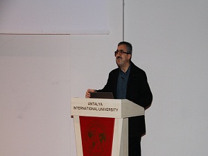 'Mevlana'nın fikirlerinin temelinde aşk ve gerçek kulluk var'