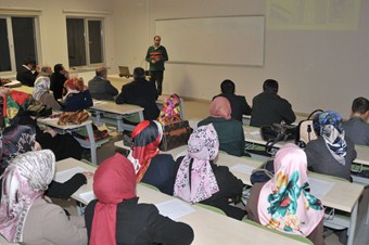 'Her derde deva balla diş çürüklerini önlemek mümkün'