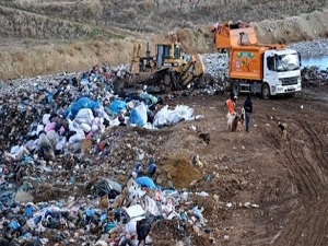 Denizli'nin çöpü 100 bin konutu aydınlattı