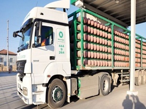 Kamyonlar da 'gaza geldi'