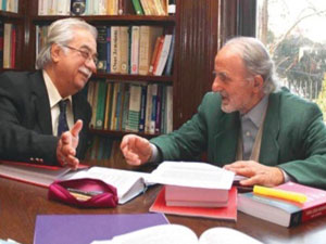 Biri 76, diğeri 66 yaşında üniversiteye başladı