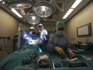 Hatalı sünnete 45 bin liralık tazminat davası