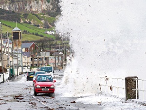 İngiltere fırtınaya teslim