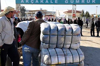 Akçakale Gümrük Kapısı kapatıldı