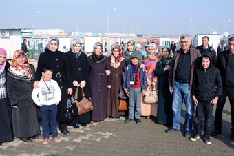 AKAD üyelerinden Suriyelilere yardım