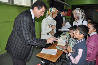 Hükümlülere kitap sevgisi aşılandı