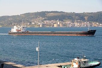 Geçen yıl boğazlardan 89 bin gemi geçti