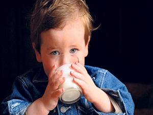 İşte çocuklara süt içmeyi sevdirmenin yolları