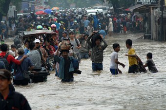 Cakarta sular altında