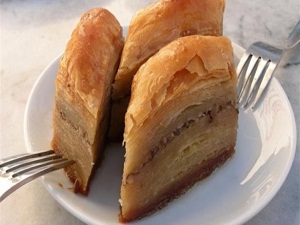 Kış mevsimine özel baklava üretildi