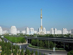 Türk müteahhitler 2013'te en fazla işi Türkmenistan'da üstlendi