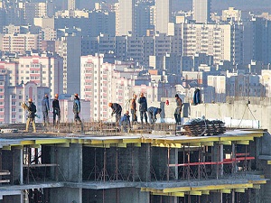 İnşaat firmaları 2013’te 45 ülkede 374 proje üstlendi
