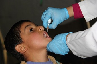 Suriye'de 1 milyon 221 bin çocuk aşılandı