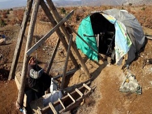 Kışın 'taştan' yazın topraktan çıkartıyorlar