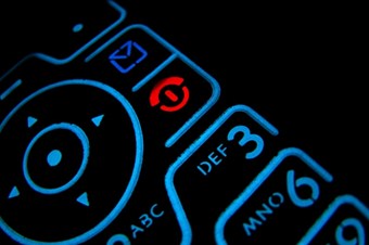 Alo 182'yi arayanlara fatura şoku