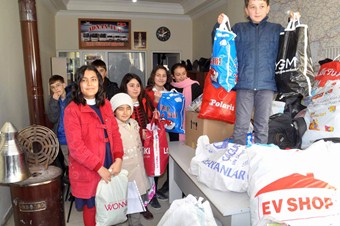 Yozgatlı öğrencilerden Suriyeli sığınmacılara yardım