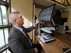 İzmir'de görme engelliler için kütüphane açılacak